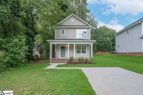 674 Saxon Ave, Spartanburg, SC 29301