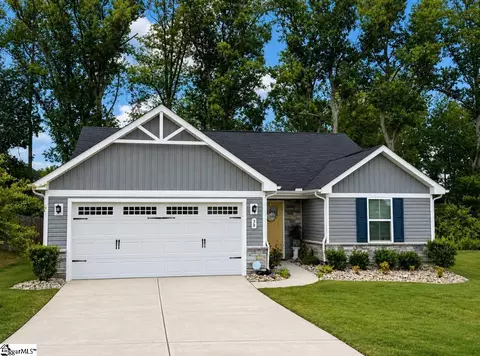 38 Timberwild Dr, Greenville, SC 29605