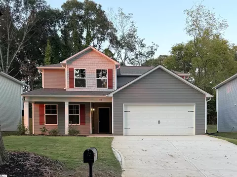 100 Huff Dr, Greenville, SC 29611