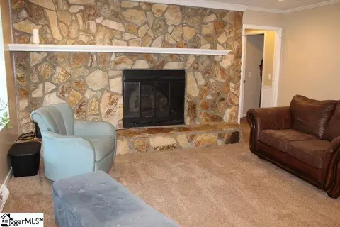 Living - 103 Pine Forest Dr, Easley, SC 29642 photo 2 of 3