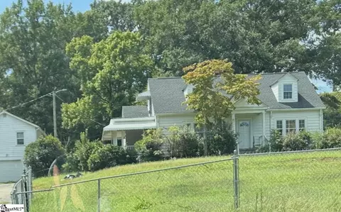 2819 Poinsett Hwy, Greenville, SC 29609