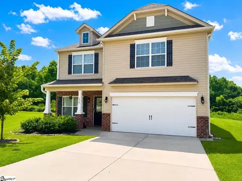 210 Addlestone Cir, Fountain Inn, SC 29644