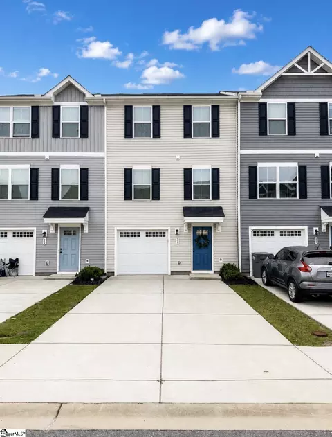31 Verdant Leaf Way, Greenville, SC 29617
