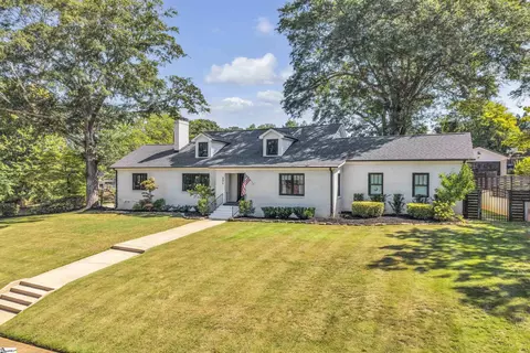 201 Cleveland St, Greenville, SC 29601