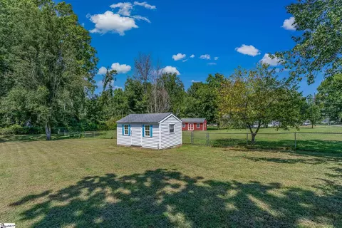Exterior - 112 Bert Ct, Greer, SC 29651 photo 3 of 8