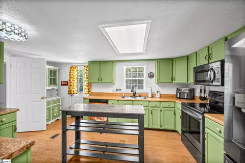 Kitchen - 112 Bert Ct, Greer, SC 29651 photo 1 of 5