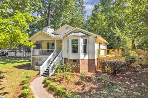 7 Venning Ct, Greenville, SC 29609