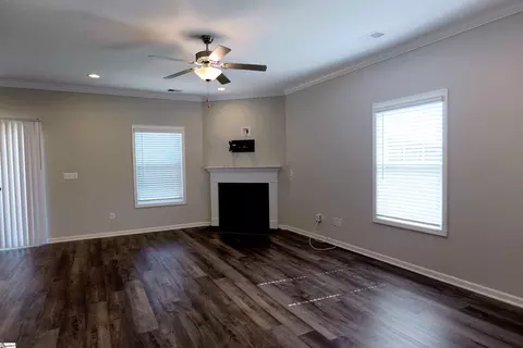Living - 736 Stilmore Dr, Duncan, SC 29334 photo 1 of 2