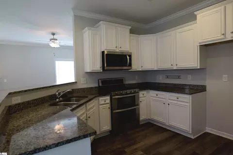 Kitchen - 736 Stilmore Dr, Duncan, SC 29334 photo 1 of 1