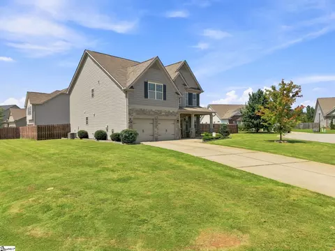 Exterior - 577 Shrine Ct, Lyman, SC 29365 photo 10 of 11