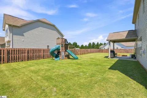 Exterior - 577 Shrine Ct, Lyman, SC 29365 photo 9 of 11