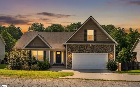 129 Lyman Lake Rd, Lyman, SC 29365