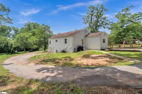 Exterior - 904 Highway 357, Greer, SC 29651 photo 9 of 10