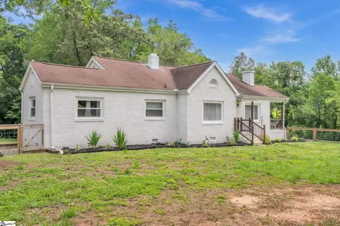 Exterior - 904 Highway 357, Greer, SC 29651 photo 6 of 10