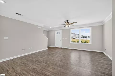 Living - 406 Edenvale Dr, Greer, SC 29651 photo 4 of 4