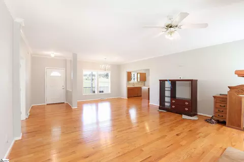 Living - 778 Belle Shoals Rd, Pickens, SC 29671 photo 4 of 5