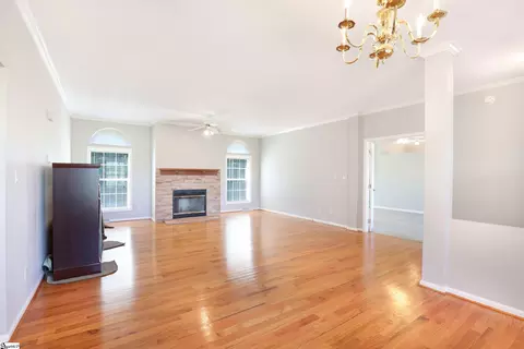 Living - 778 Belle Shoals Rd, Pickens, SC 29671 photo 2 of 5