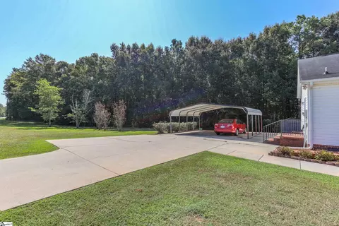 Exterior - 778 Belle Shoals Rd, Pickens, SC 29671 photo 4 of 7