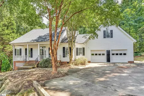416 Beckenham Ln, Greenville, SC 29609