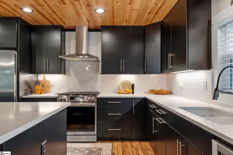 Kitchen - 107 Holcombs Hollow Rd, Sunset, SC 29685 photo 3 of 6