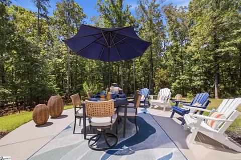 Exterior - 511 Oakdale Ln, Seneca, SC 29672 photo 5 of 9