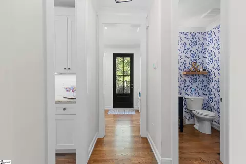 Entry Way - 511 Oakdale Ln, Seneca, SC 29672 photo 1 of 5