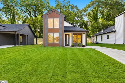 583 Bee St, Spartanburg, SC 29301