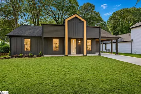 591 Bee St, Spartanburg, SC 29301