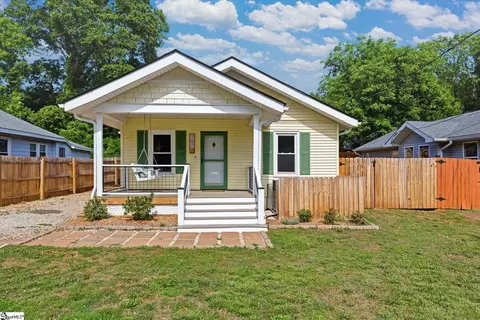 107 Chandler St, Greenville, SC 29609