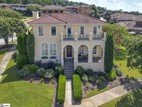 701 Villaggio Dr, Greenville, SC 29609
