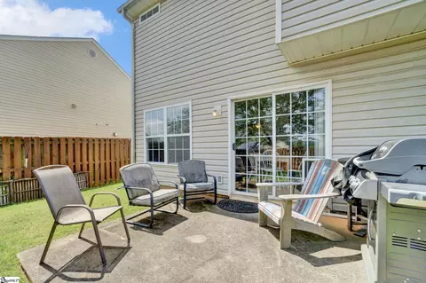 Exterior - 8 Seaside Ln, Greer, SC 29650 photo 8 of 10
