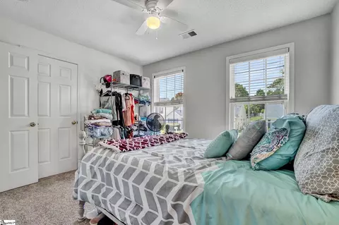 Bedroom - 8 Seaside Ln, Greer, SC 29650 photo 4 of 9
