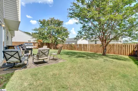 Exterior - 8 Seaside Ln, Greer, SC 29650 photo 7 of 10