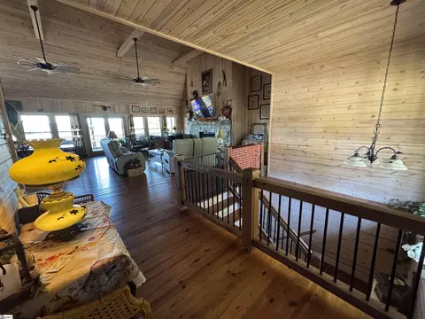 Entry Way - 284 River Rd, Westminster, SC 29693 photo 1 of 1