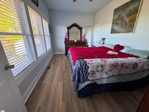 Bedroom - 284 River Rd, Westminster, SC 29693 photo 4 of 4