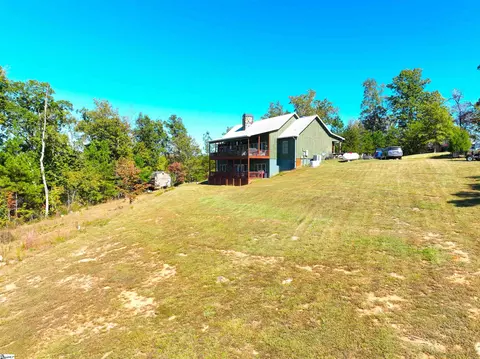 Exterior - 284 River Rd, Westminster, SC 29693 photo 1 of 6