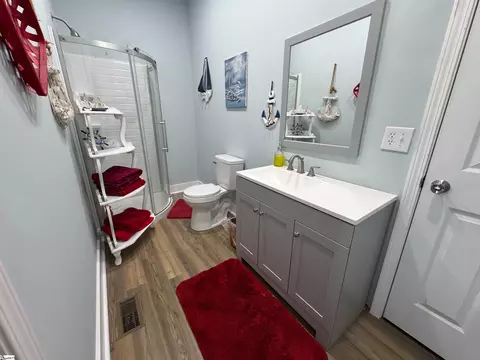 Bath - 284 River Rd, Westminster, SC 29693 photo 5 of 5
