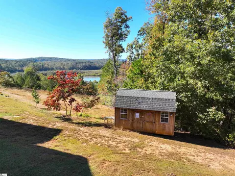 Exterior - 284 River Rd, Westminster, SC 29693 photo 2 of 6