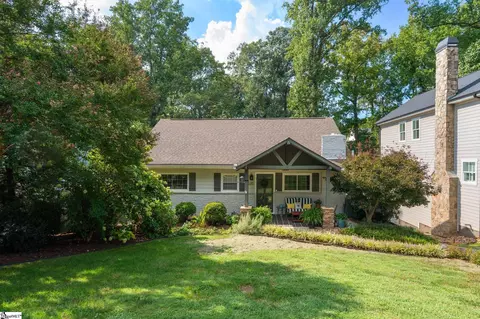 220 Cammer Ave, Greenville, SC 29605