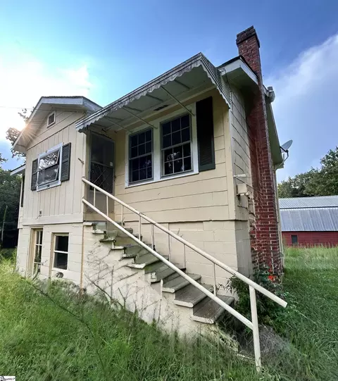 Exterior - 210220 Willow St, Pacolet, SC 29372 photo 3 of 9