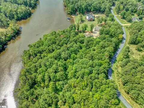 90 E Commodore Dr, Cross Hill, SC 29332 photo 9