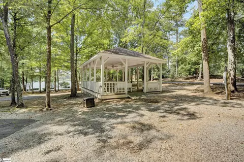 90 E Commodore Dr, Cross Hill, SC 29332 photo 12