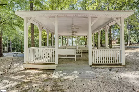 90 E Commodore Dr, Cross Hill, SC 29332 photo 13