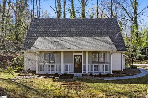 12 Coleman Dr, Travelers Rest, SC 29690