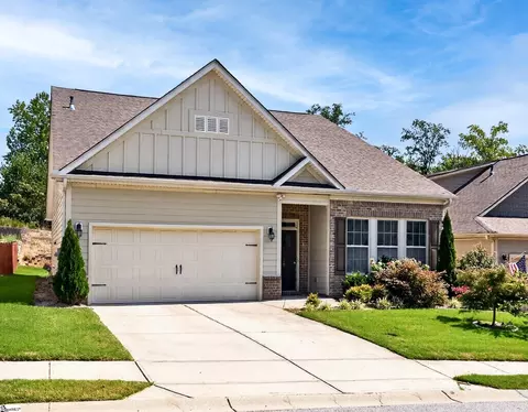 28 Noble Wing Ln, Taylors, SC 29687
