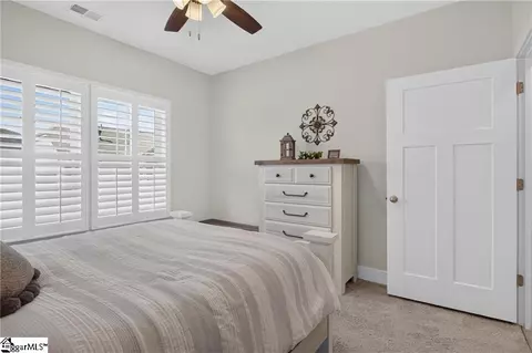 Bedroom - 117 Spyglass Ln, Pendleton, SC 29670 photo 4 of 6