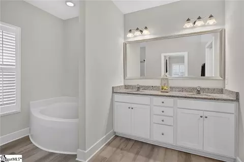 Entry Way - 117 Spyglass Ln, Pendleton, SC 29670 photo 3 of 4