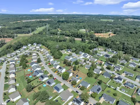 View/Area - 260 Ashley Danielle Dr, Duncan, SC 29334 photo 2 of 3