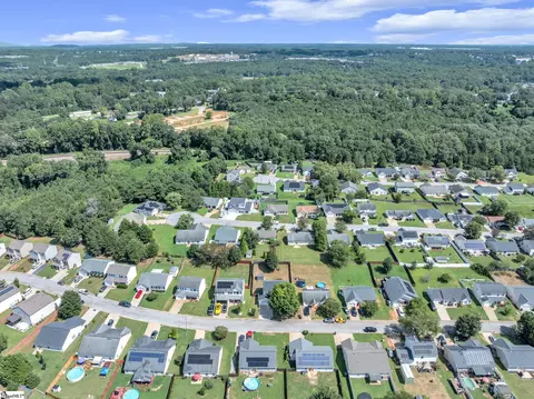 View/Area - 260 Ashley Danielle Dr, Duncan, SC 29334 photo 3 of 3