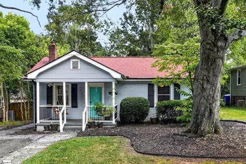 121 Bleckley Ave, Greenville, SC 29607
